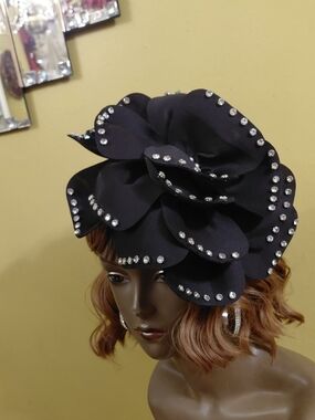 New! Black Rhinestone Floral Fascinator Hat - Elegant Women's Occasion Headpiece